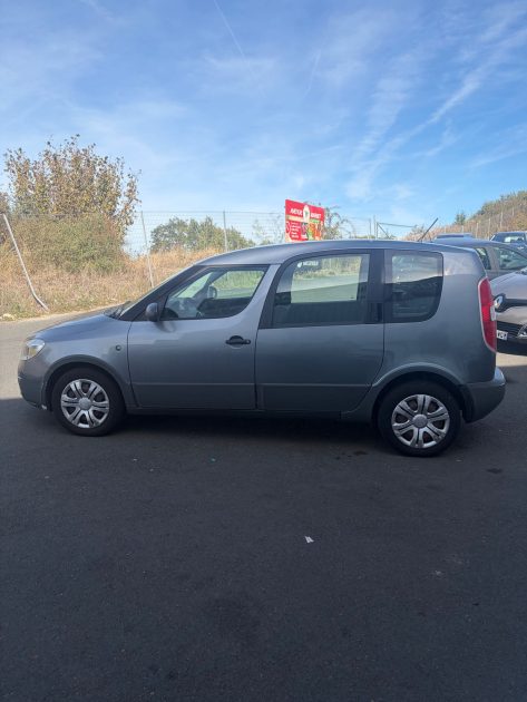 SKODA ROOMSTER 1.6 TDI 90ch 