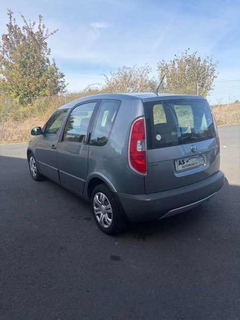 SKODA ROOMSTER 1.6 TDI 90ch 