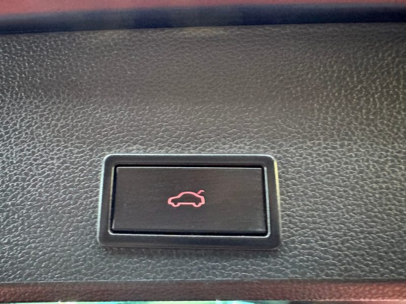 SEAT ATECA 1.5 TSI ACT XCELLENCE TOIT OUVRANT / SIEGES CHAUFFANTS - GARANTIE 12 - 60 MOIS 2019