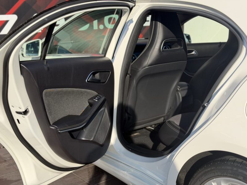 MERCEDES CLASSE A  2014