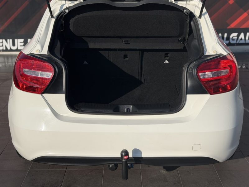 MERCEDES CLASSE A  2014