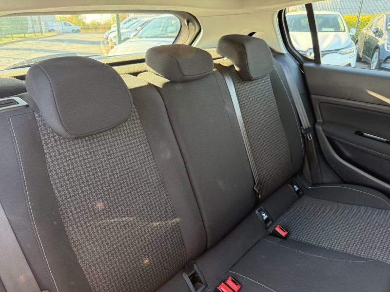PEUGEOT 308 II 1.5 BlueHDI 130Cv EAT8 / CarPlay - Distrib Faite - Suivi D entretien Complet