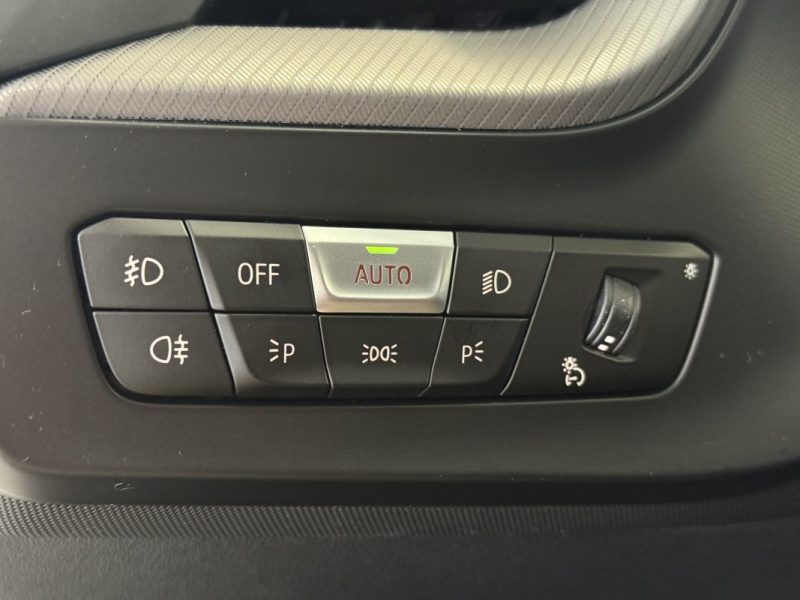 BMW SÉRIE 1 120d xDrive 190 ch PACK M 2019