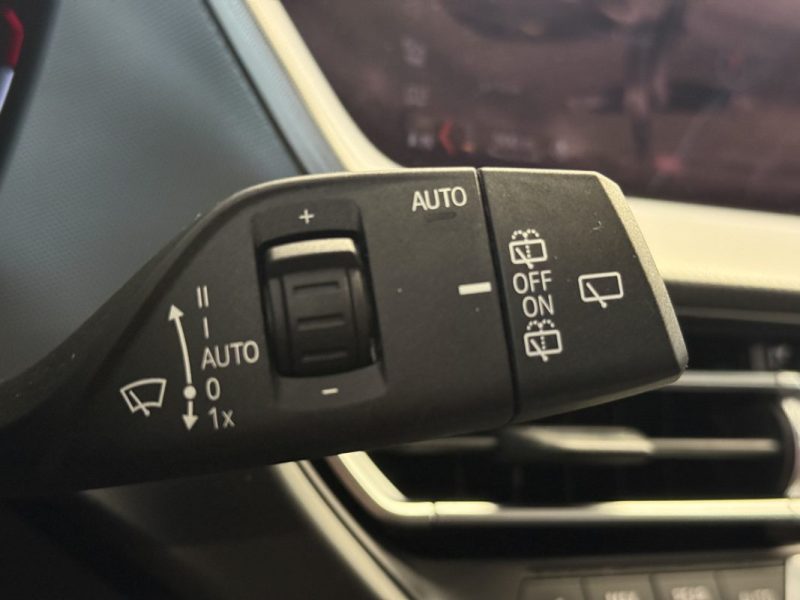 BMW SÉRIE 1 120d xDrive 190 ch PACK M 2019