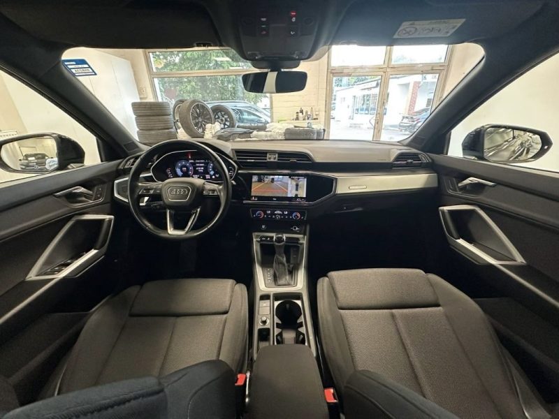AUDI Q3 40 TDI QUATTRO BLACK EDITION 