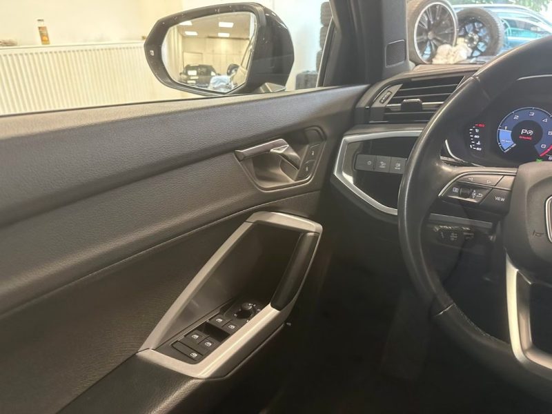 AUDI Q3 40 TDI QUATTRO BLACK EDITION 