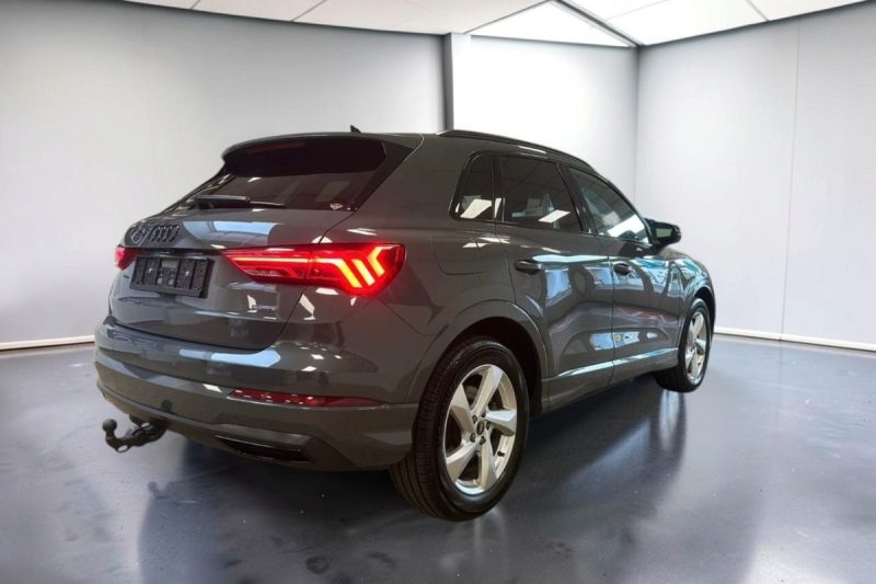AUDI Q3 40 TDI QUATTRO BLACK EDITION 