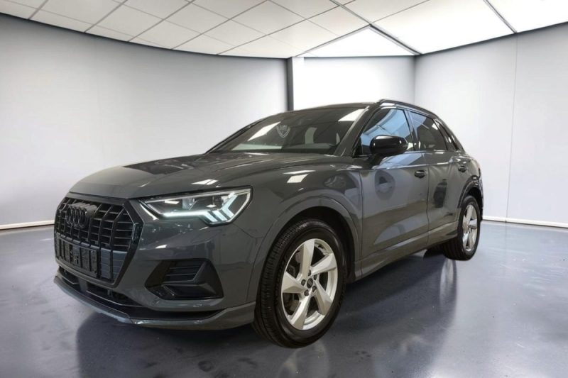 AUDI Q3 40 TDI QUATTRO BLACK EDITION 