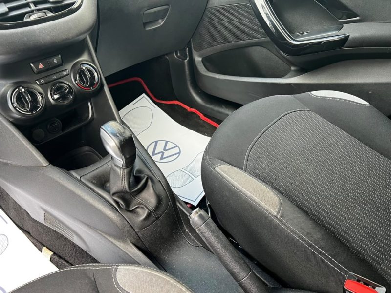 PEUGEOT 208 1.2 VTI 82 ACTIVE 2014