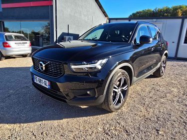 VOLVO XC40 R-DESIGN 2021