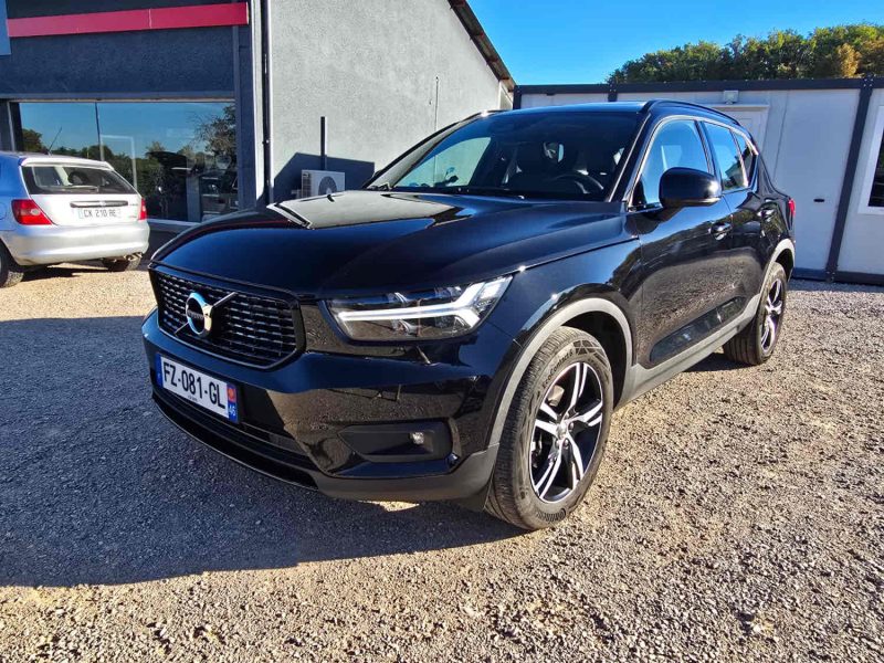 VOLVO XC40 R-DESIGN 2021