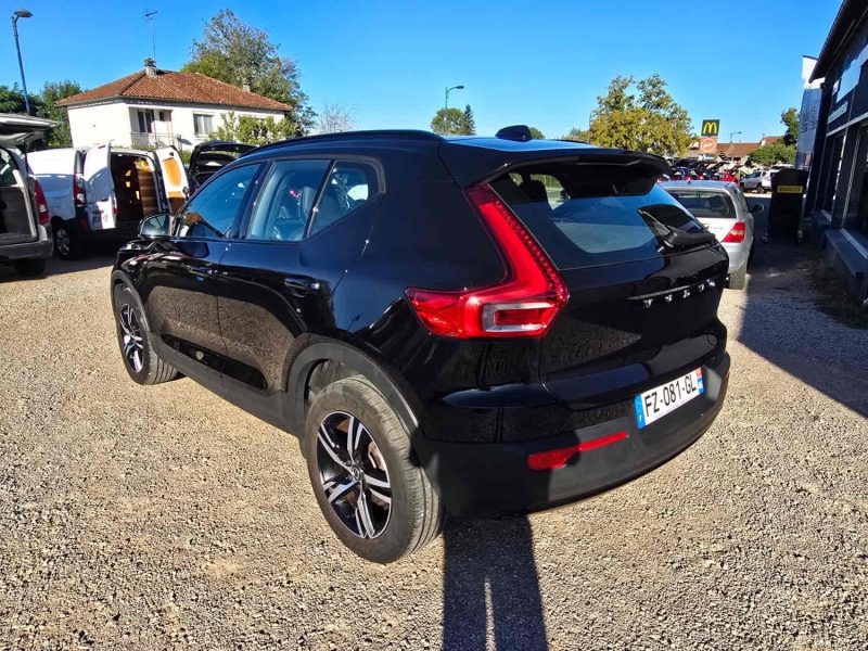VOLVO XC40 R-DESIGN 2021