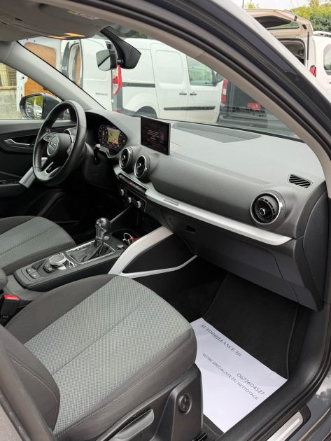 AUDI Q2 BUSINESS LINE 2020