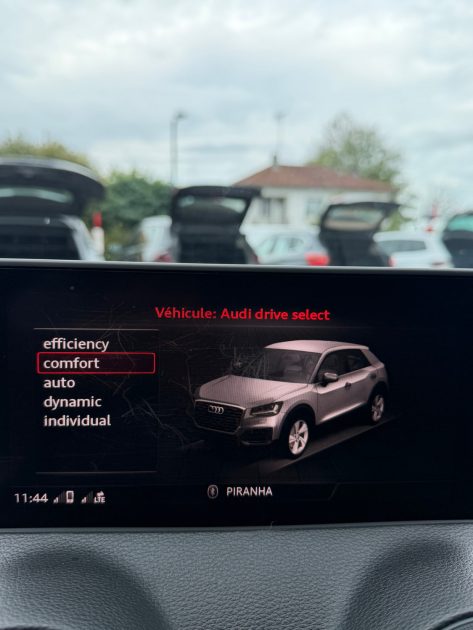 AUDI Q2 BUSINESS LINE 2020