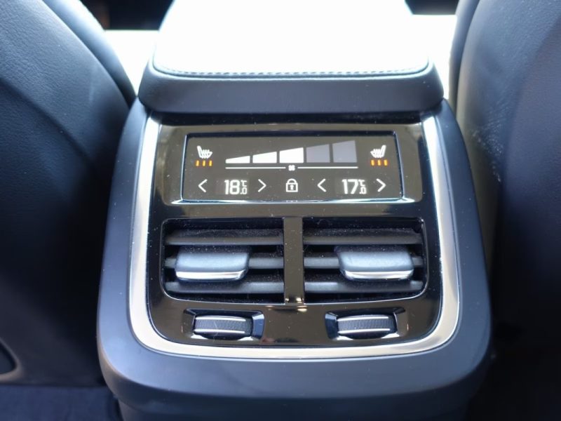 VOLVO XC90 T8 AWD INSCRIPTION LUXE 
