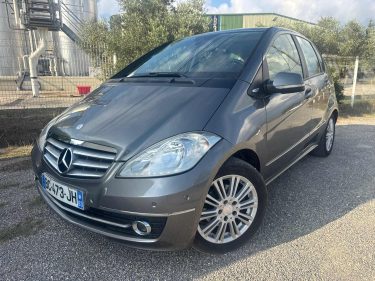 MERCEDES CLASSE A 180 1.7 ESSENCE 116 Cv ELEGANCE