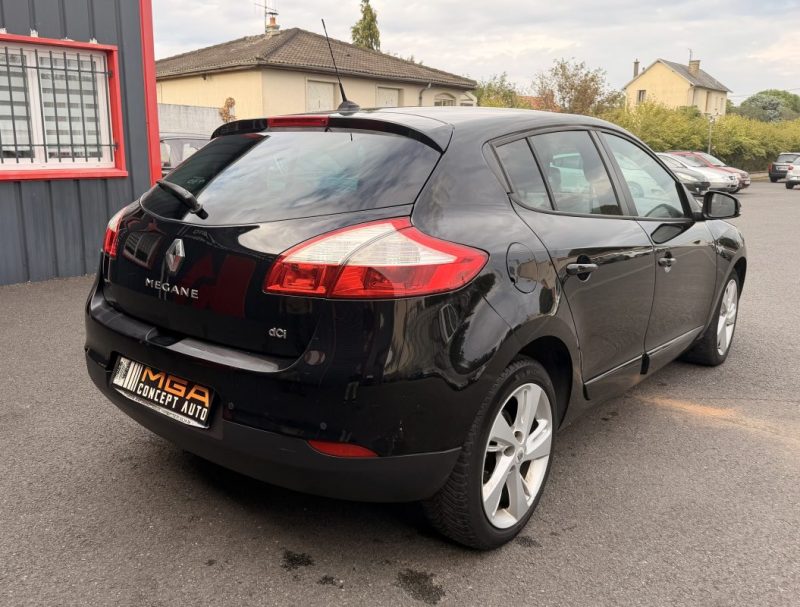 RENAULT MEGANE III  1.5 DCI 
