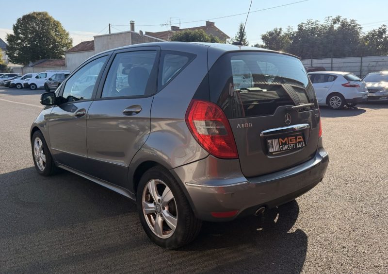 MERCEDES-BENZ CLASSE A 180 CDI