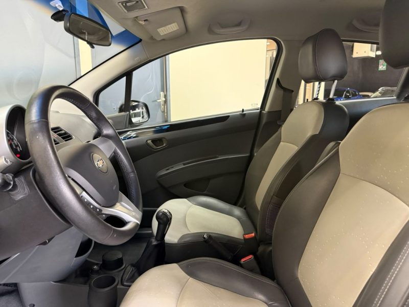 CHEVROLET SPARK 1.0I 68CV 97000KLM - ESSENCE 2011
