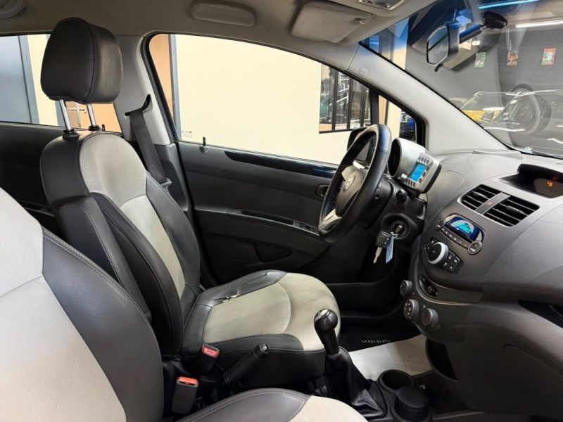 CHEVROLET SPARK 1.0I 68CV 97000KLM - ESSENCE 2011