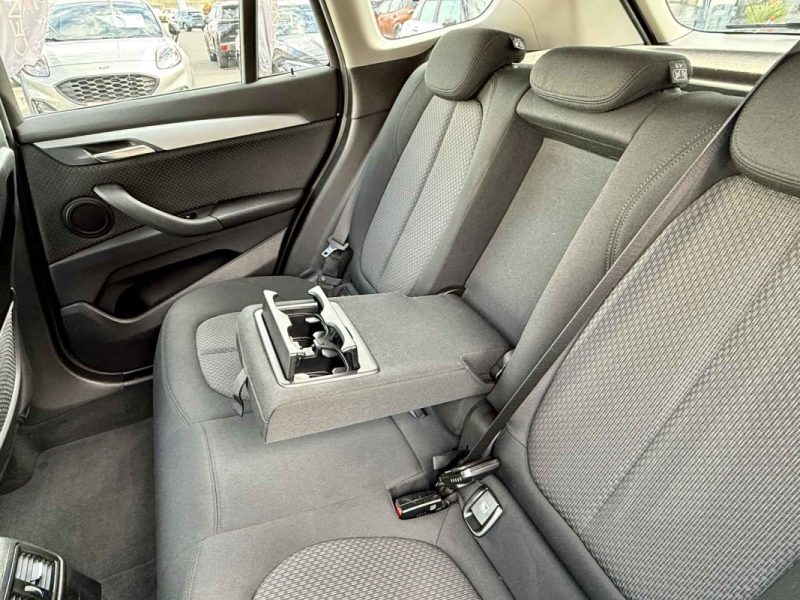 BMW X1  1.5 XDRIVE 25E 220CH BUSINESS DESIGN 2021