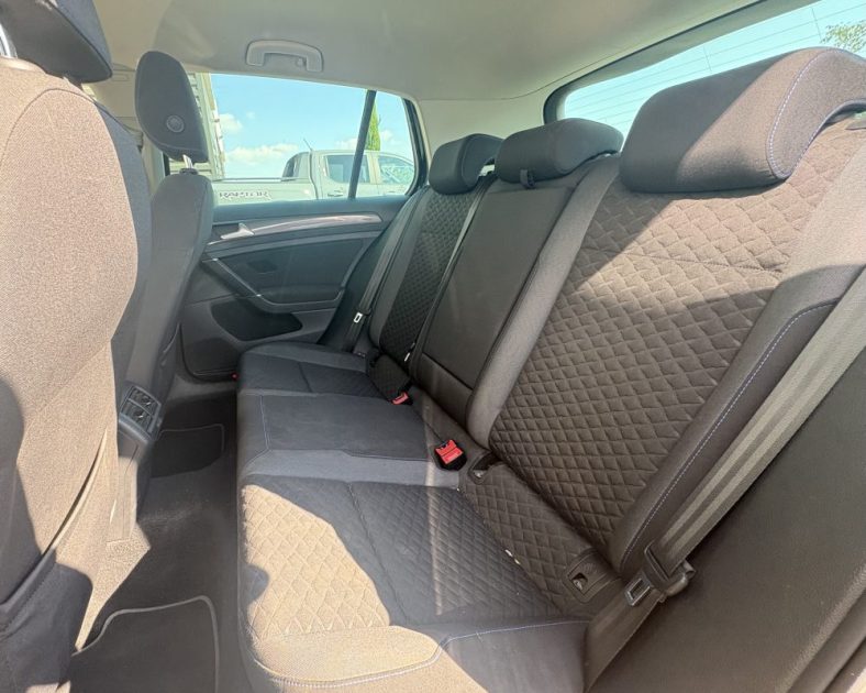 Volkswagen Golf VII 1.6 TDI 115ch Join 2019 — Entretien Volkswagen - COURROIE NEUVE - CARPLAY