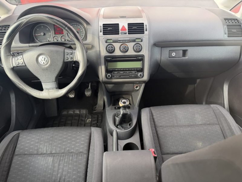 VOLKSWAGEN TOURAN 1.9 TDI 105 CONFORTLINE 2009 7P