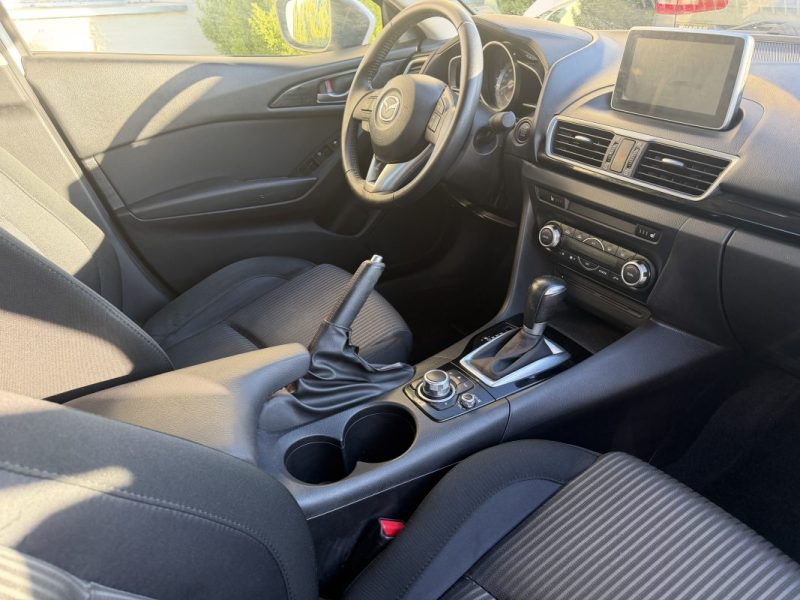MAZDA 3 LIMOUSINE SKYACTIV TECHNOLOGY GARANTIE 12 MOIS