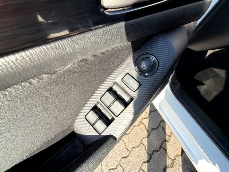 MAZDA 3 LIMOUSINE SKYACTIV TECHNOLOGY GARANTIE 12 MOIS