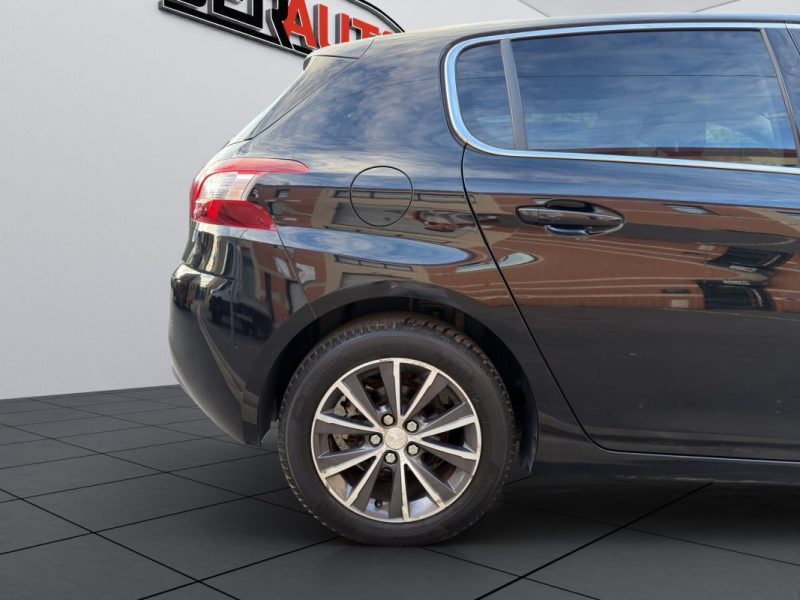 PEUGEOT 308 II  1.2 PURETECH 110 S&S ALLURE