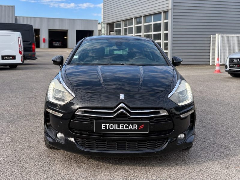 CITROEN DS5 Hybrid4 Sport Chic ETG6 Berline