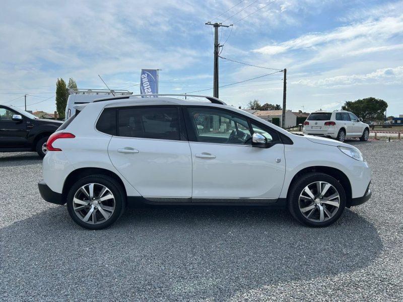 PEUGEOT 2008 CROSSWAY - 1.2 130 CH 2015