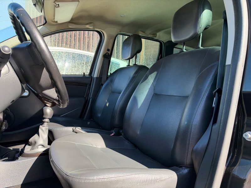 DACIA  DUSTER  1.5 DCI 110 PRESTIGE 4X4 