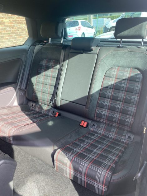 VOLKSWAGEN GOLF 2.0 GTI  TURBO 11500 KMS