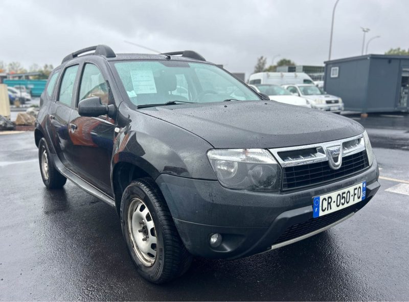 DACIA DUSTER 1.5 DCI 4X4 - GARANTIE 12 MOIS SUR TOUTE LA FRANCE - 