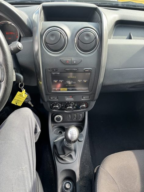 DACIA DUSTER 1.5 DCI 4X4 110CH FINITION PRESTIGE 2013