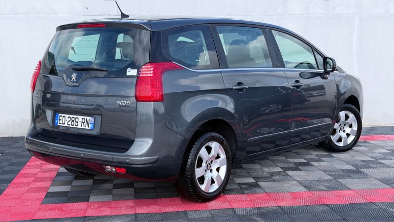 PEUGEOT 5008 1.2 E THP  130 CV   ACTIVE 7 PL  2016