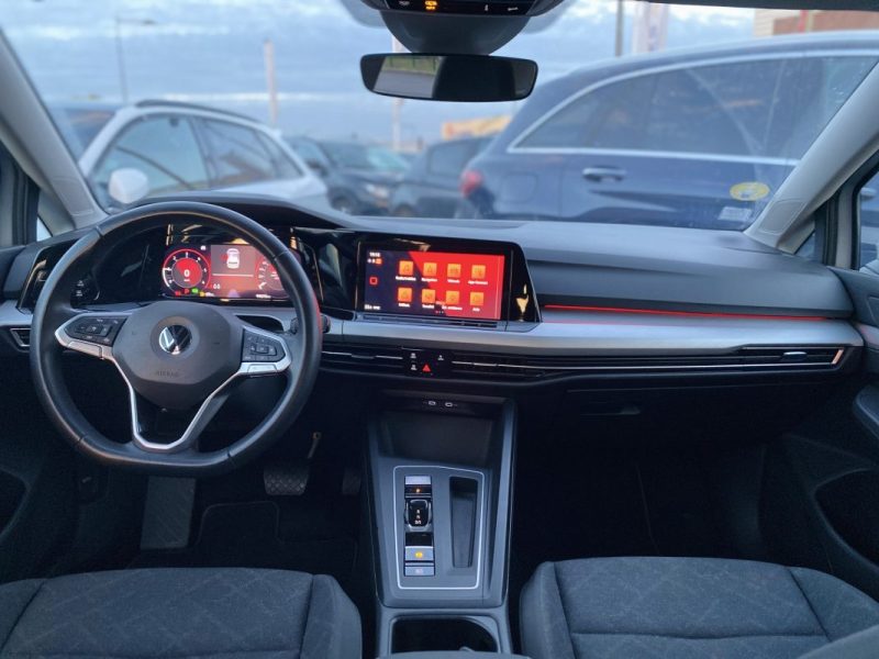 VOLKSWAGEN GOLF VIII 150ch LIFE 2.0 TDI / LED AMBIANCE