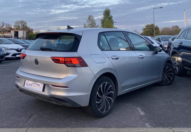 VOLKSWAGEN GOLF VIII 150ch LIFE 2.0 TDI / LED AMBIANCE