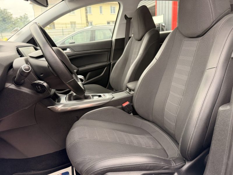 PEUGEOT 308 1.5 BLUEHDI 
