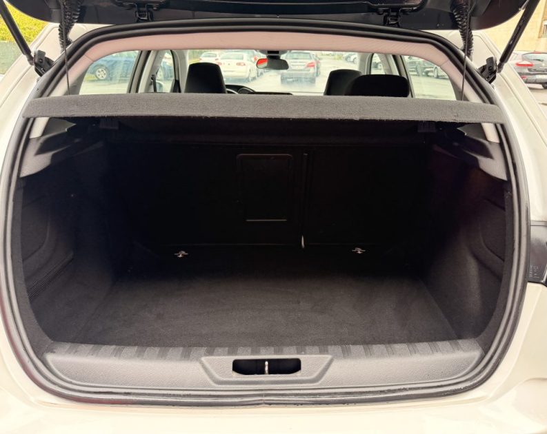 PEUGEOT 308 1.5 BLUEHDI 