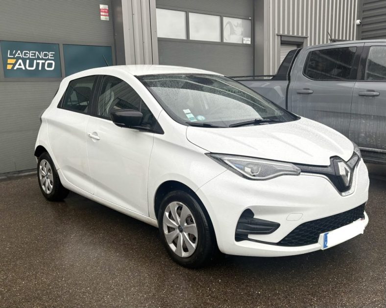 Renault ZOE 100% Électrique 2020 — Batterie ACHETÉE 93% SOH, ENTRETIEN COMPLET ) - 2 pneus neufs