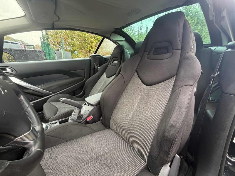 PEUGEOT 308 CC 1.6 HDi