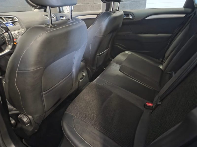 CITROEN C4 II 1.6 e-HDi 92 ch EXCLUSIVE PREMIERE MAIN