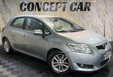 TOYOTA AURIS 1.3 LIFE 2009 - 86 701Kms - Distrib ok - SUIVIT TOYOTA
