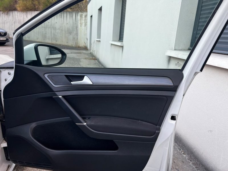 VOLKSWAGEN GOLF VII 1.6 TDI 2020