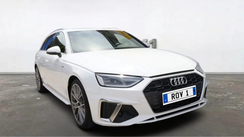 AUDI A4 AVANT 40 TDI 204 CH QUATTRO S LINE – PANO – ATTELAGE – CHAUFFAGE STATIONNAIRE