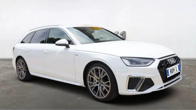 AUDI A4 AVANT 40 TDI 204 CH QUATTRO S LINE – PANO – ATTELAGE – CHAUFFAGE STATIONNAIRE