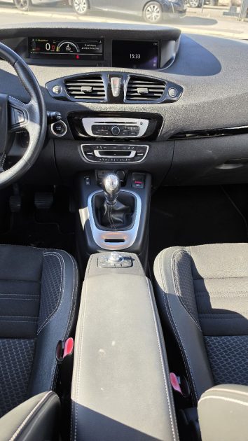 RENAULT SCENIC 1.6 130ch Bose