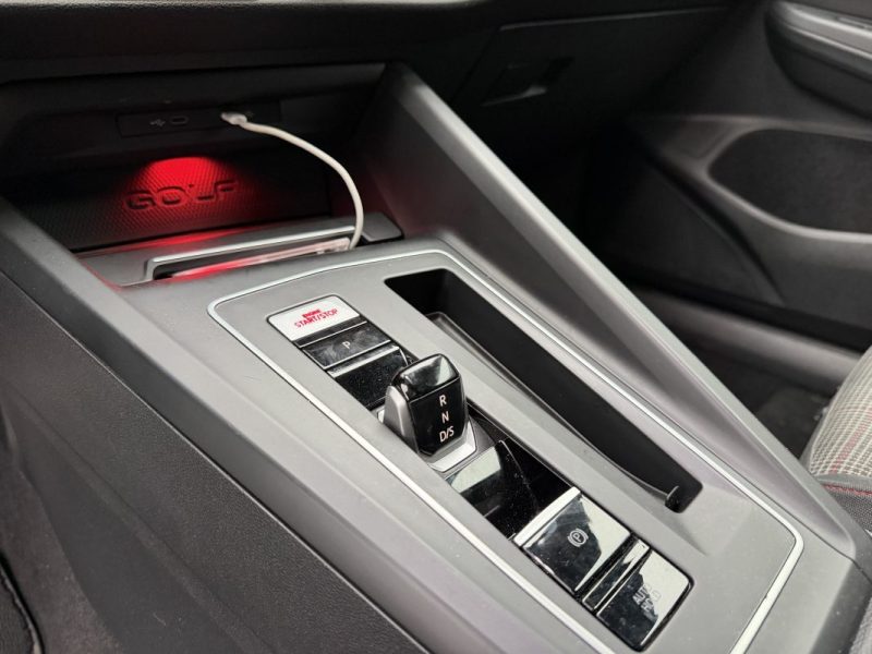 Volkswagen GOLF VIII GTI 2.0 TSI 245 ch DSG - ENTRETIEN COMPLET VOLKSWAGEN